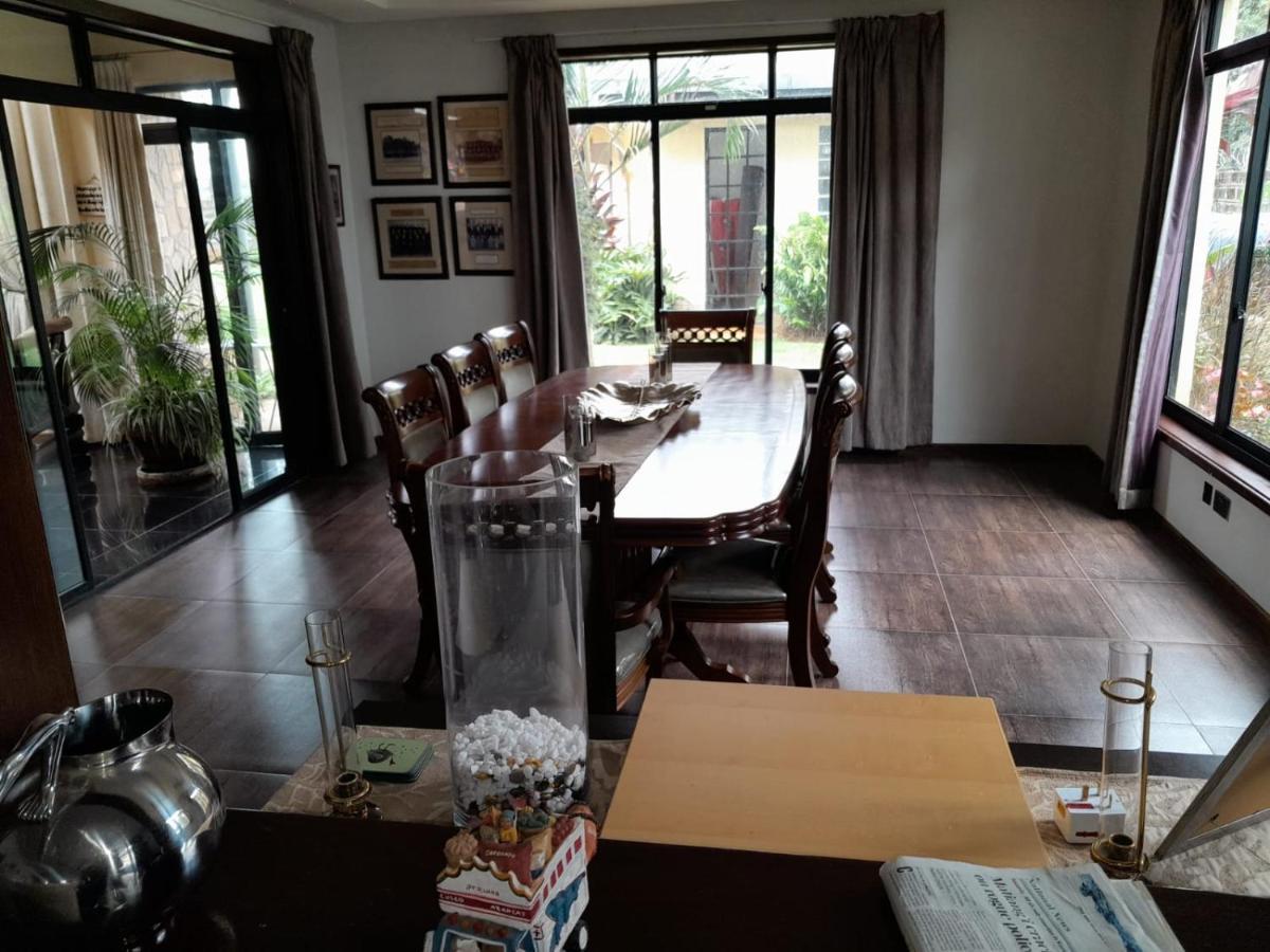 نيروبي Florances Rest House المظهر الخارجي الصورة