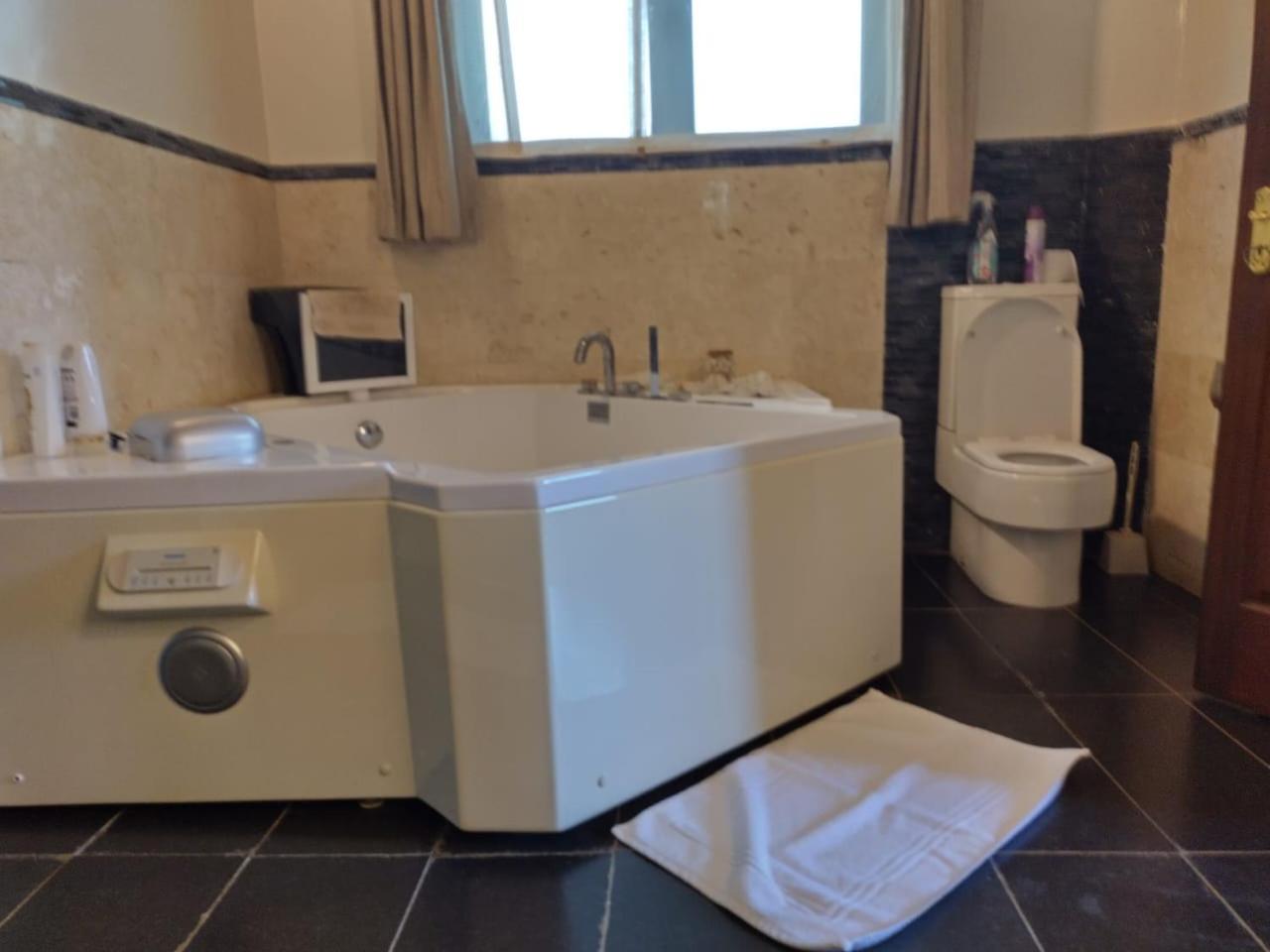 نيروبي Florances Rest House المظهر الخارجي الصورة